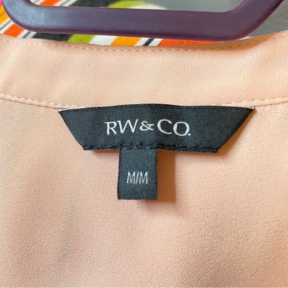 RW&CO Elegant Women's Sleeveless Ruffle Top - Peach - US M. - Picture 6 of 9